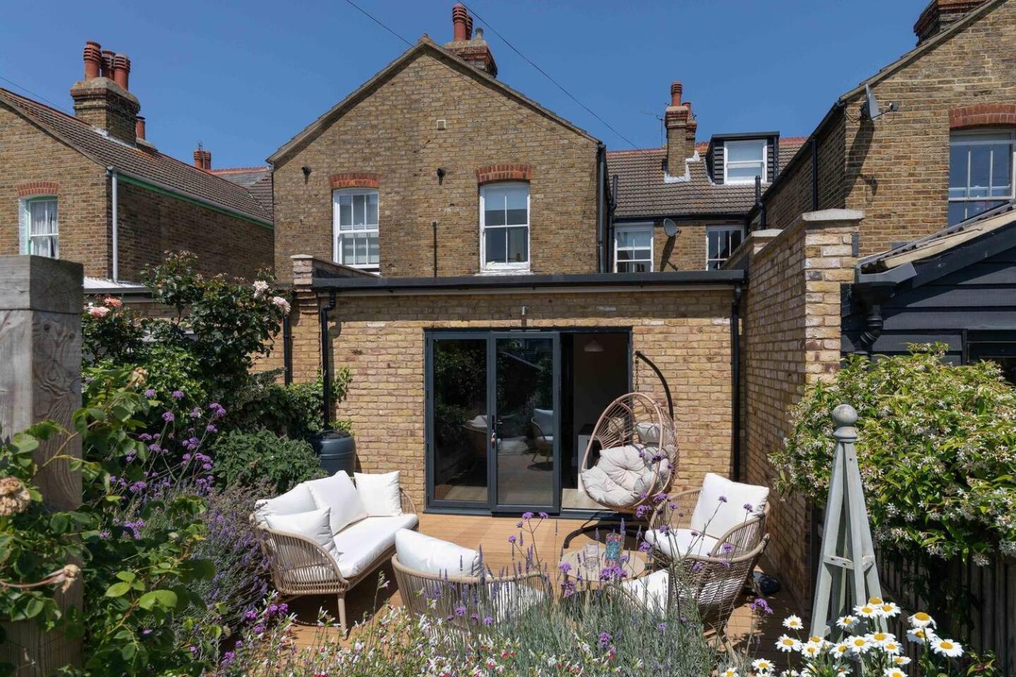Goldfinch Cottage ウィスタブル エクステリア 写真